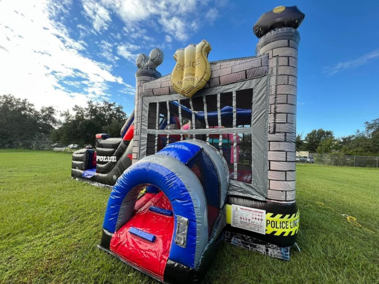 Ensure the safety and fun of your event with Sharky's Inflatables in Tampa, FL! Our focus on safety, cleanliness and quality sets us apart.