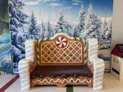 Gingerbread Photo Bench